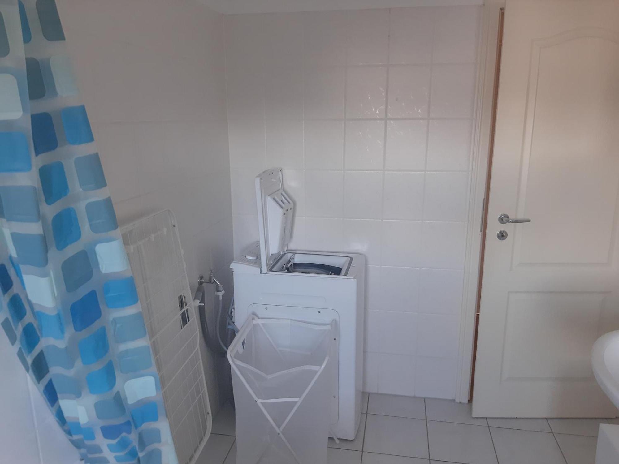 Fusslaeufig Zur Stadt, Smart-tv, Wlan & Platz Fuer Paare & Gruppen * Magdeburg