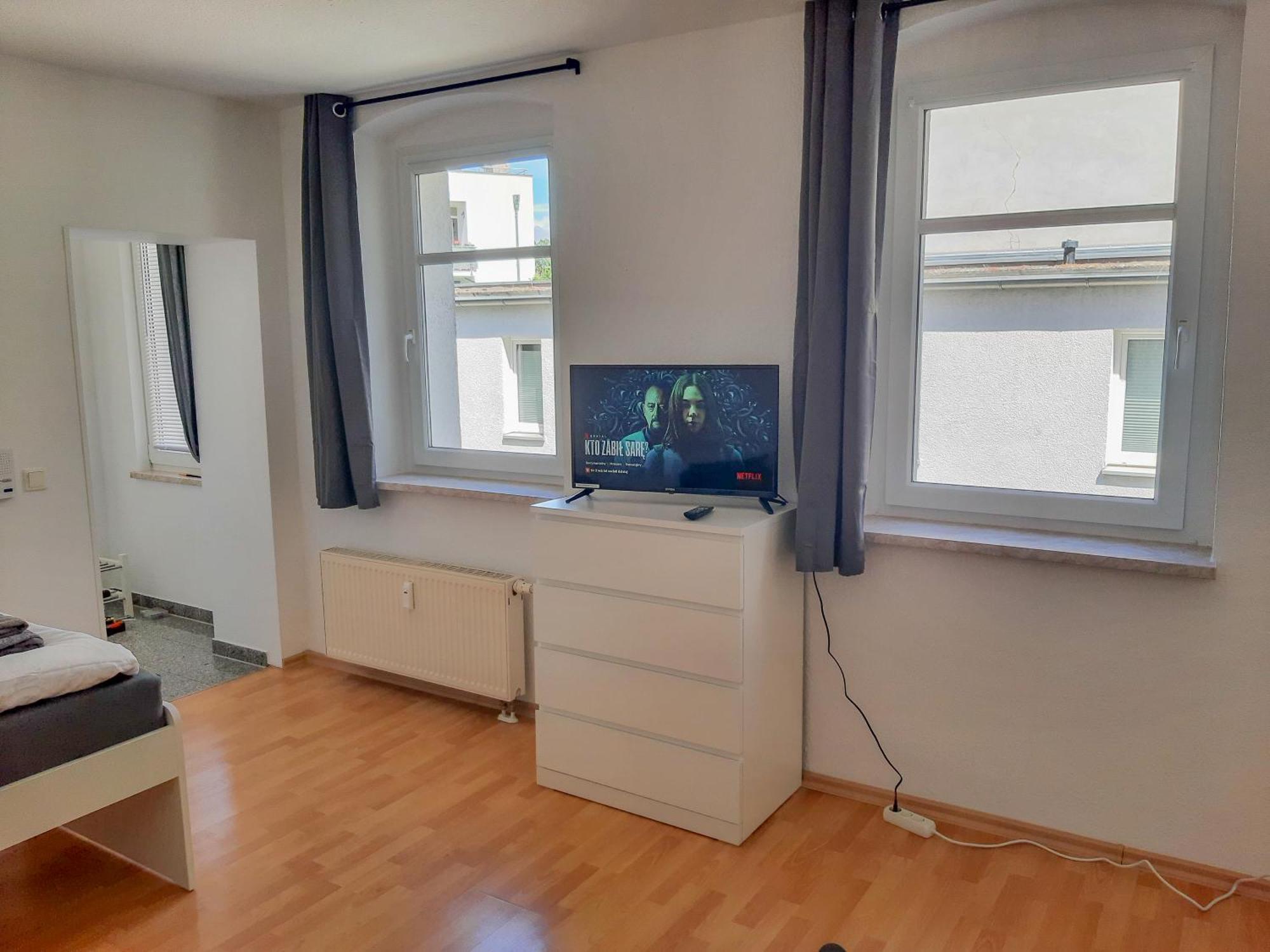 Apartment Fusslaeufig Zur Stadt, Smart-tv, Wlan & Platz Fuer Paare & Gruppen Magdeburg