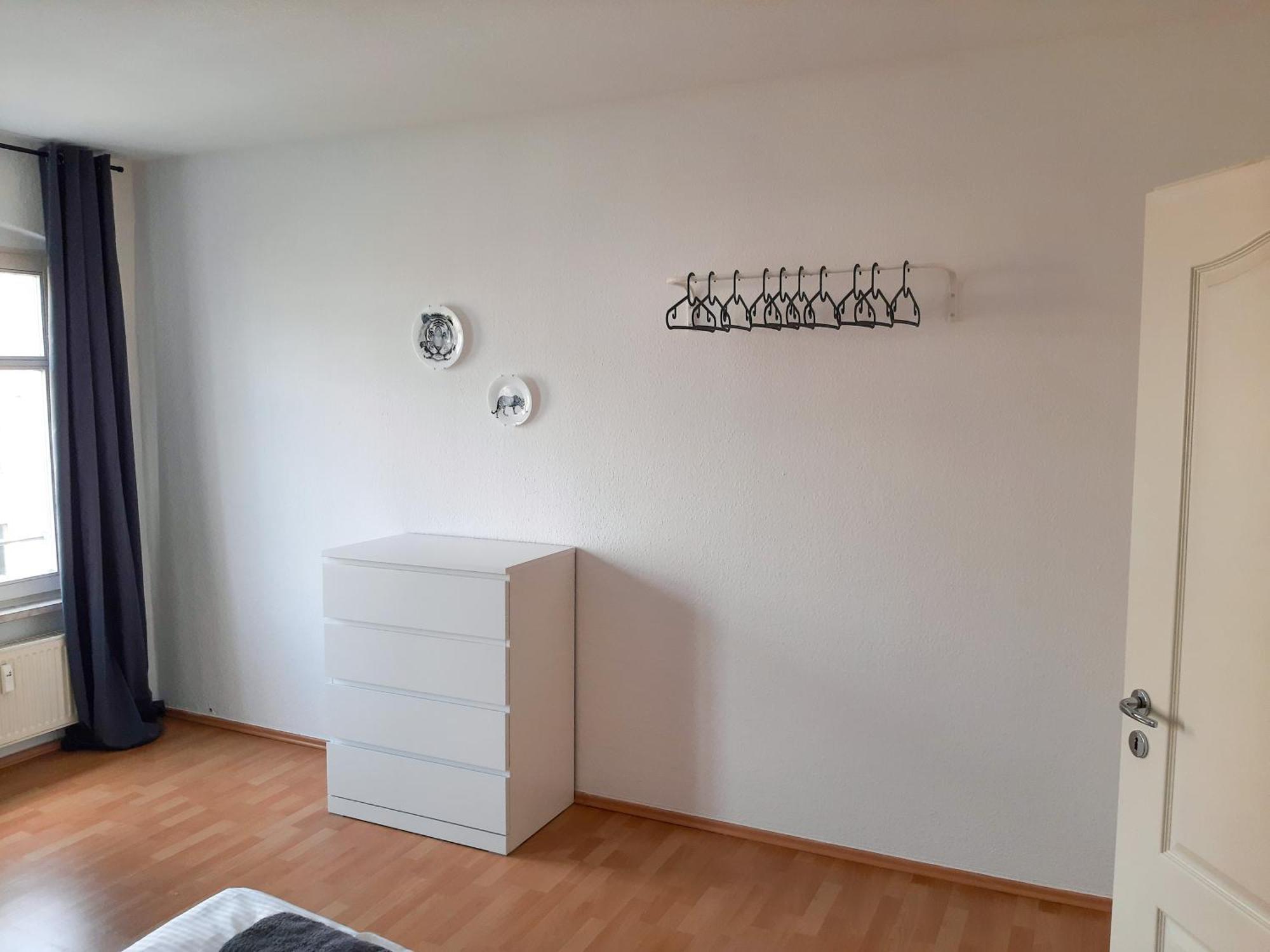 Fusslaeufig Zur Stadt, Smart-tv, Wlan & Platz Fuer Paare & Gruppen * Magdeburg